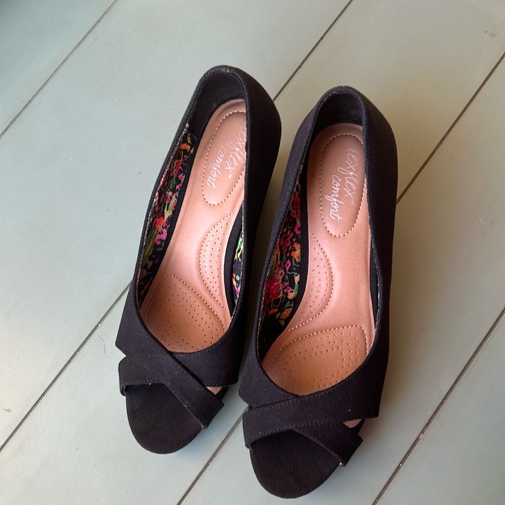 Dexflex Comfort Caitlyn Comfort Wedge Sandals Sz 8W - Picture 2 of 14